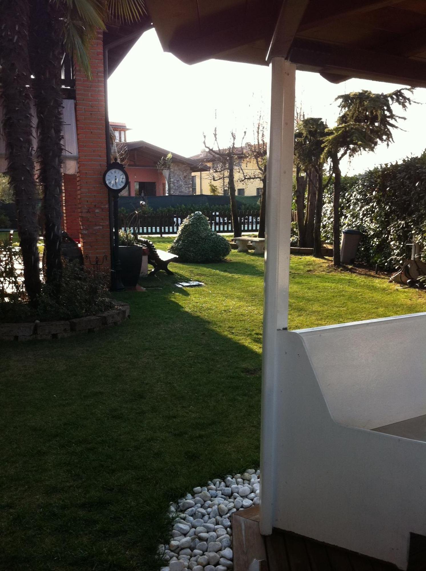 Manuela Le Quattro Coppe Hotel Desenzano del Garda Ngoại thất bức ảnh